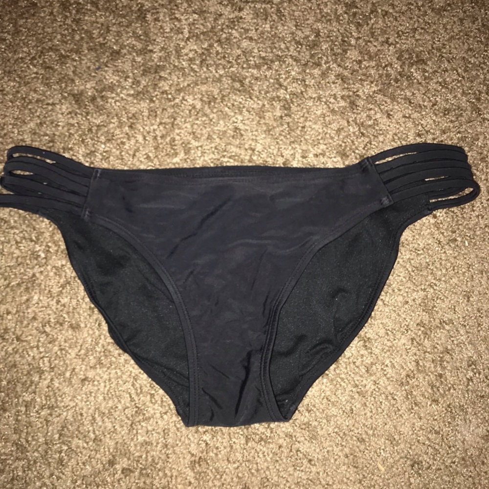 Bikini bottoms